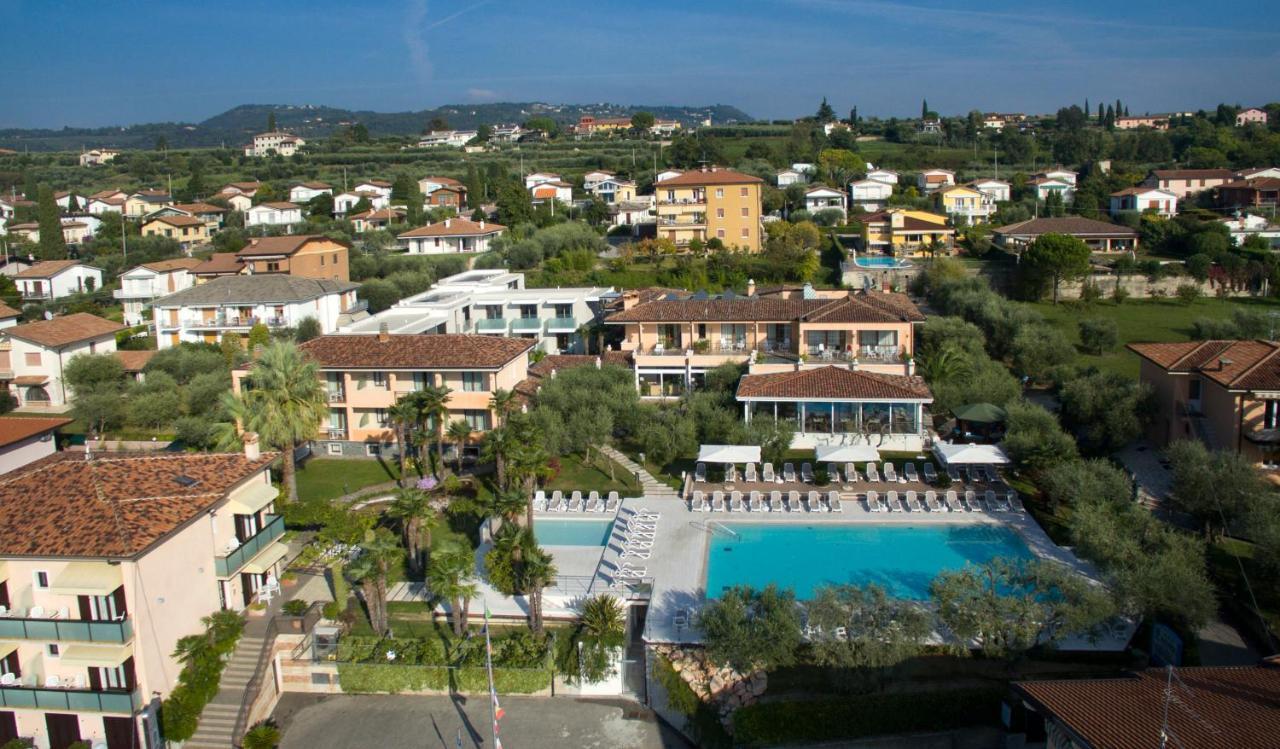 Hotel Villa Olivo Resort 3S Bardolino Exterior photo